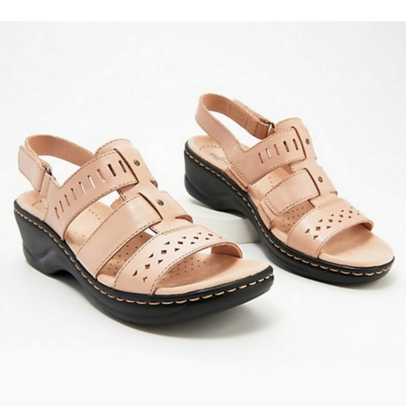 Clarks Collection A353286 Leather Sandals size 6.5 - Picture 1 of 1